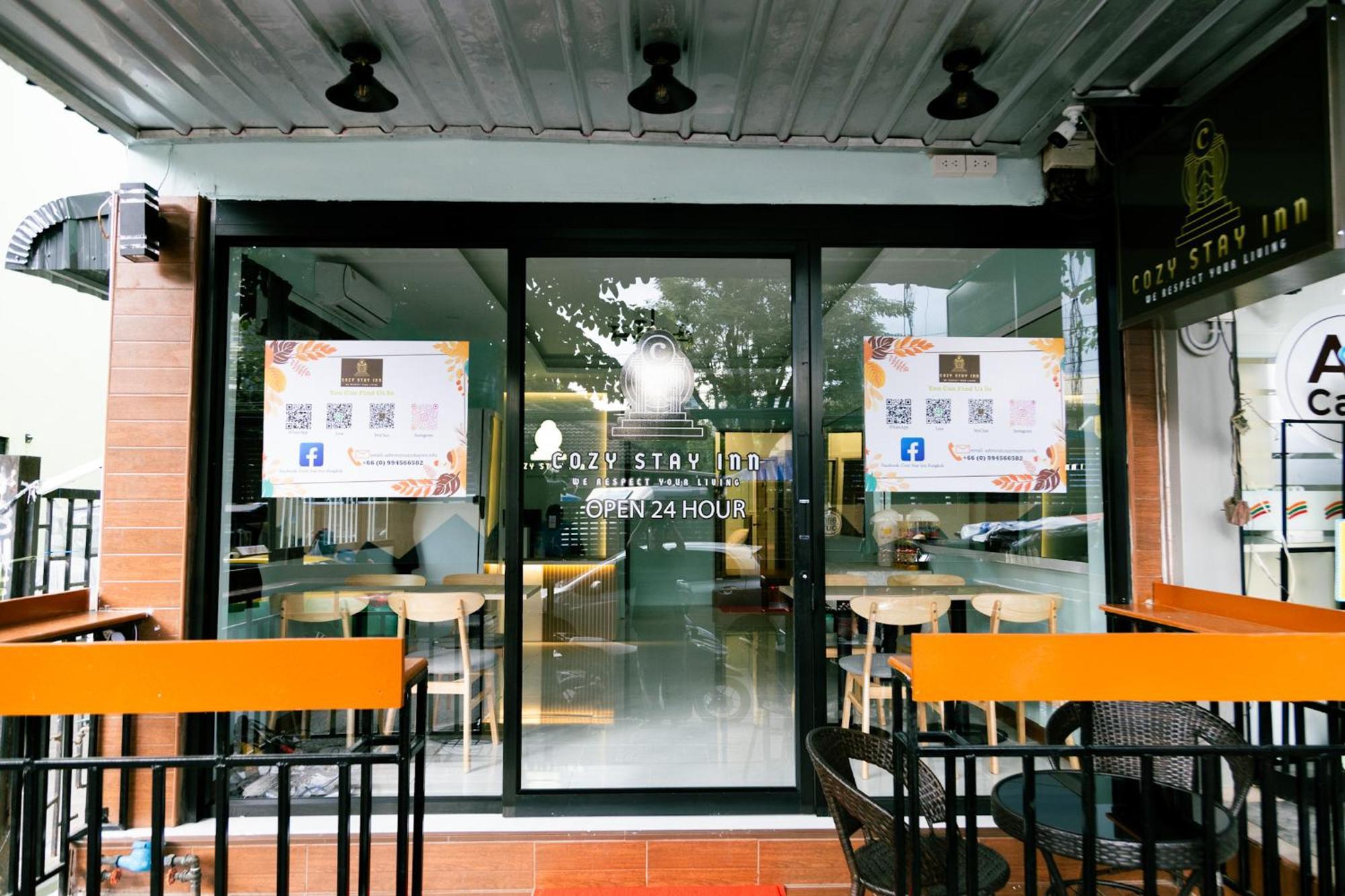 Cozy Stay Inn 방콕 외부 사진